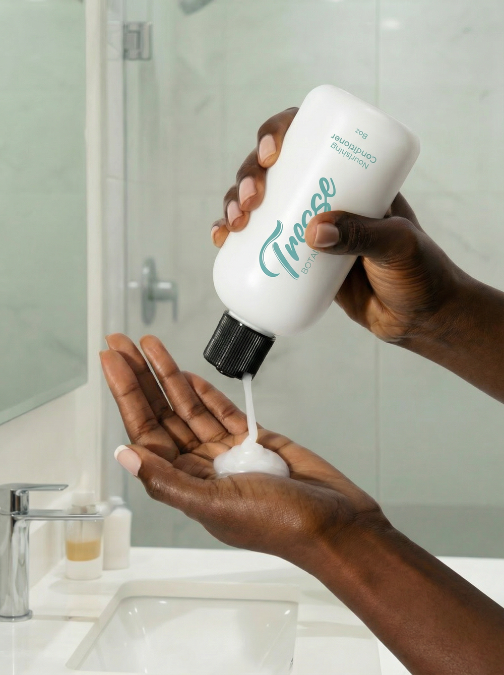 Nourishing Conditioner - Moisture & Strength Balance [8 oz]